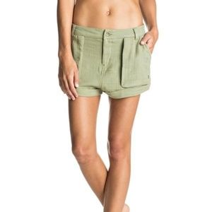 ROXY SOUTH DIRECTION SHORTS SIZE 26